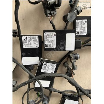 BAŞKAN TİC.MERCEDES A0009052504 GLE ML GL ARKA KÖR NOKTA RADAR SENSÖRÜ 0009052504